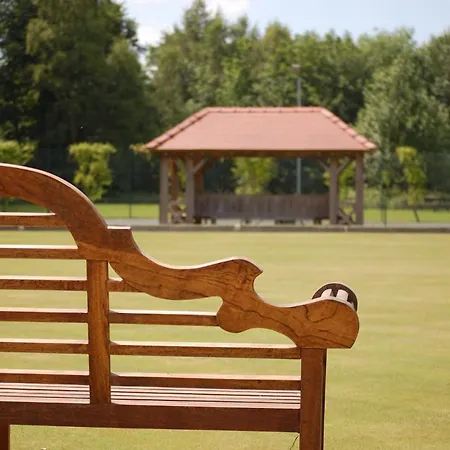 Hollicarrs - Hares Leap