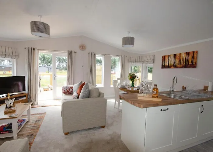 Hollicarrs - Hares Leap Lodge *