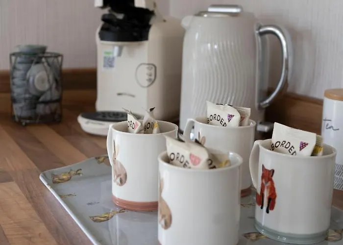 Hollicarrs - Hares Leap * Riccall