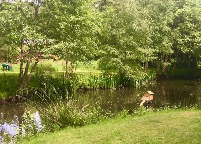 Hollicarrs - Hares Leap Lodge