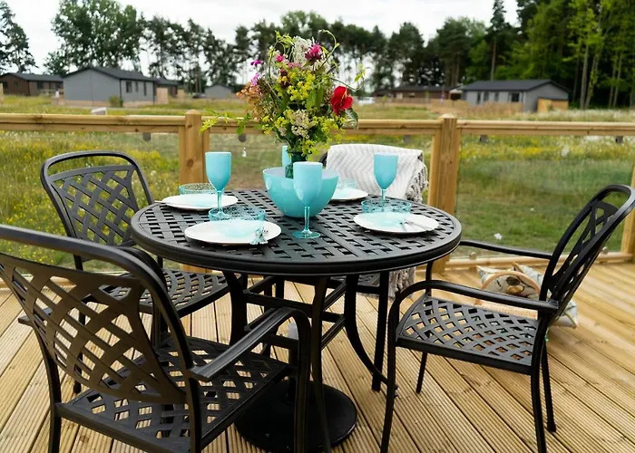 Hollicarrs - Hares Leap *