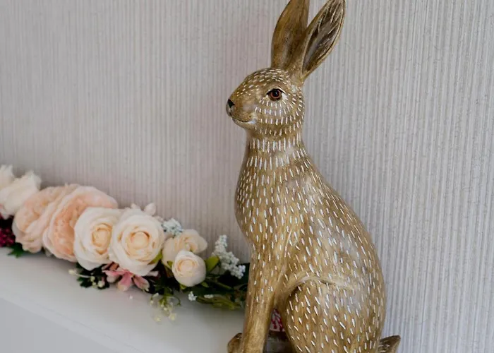 Hollicarrs - Hares Leap