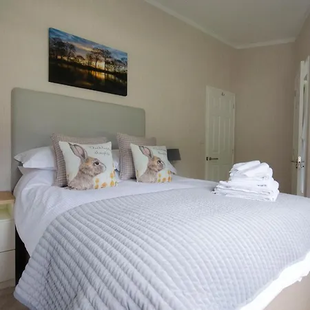 Hollicarrs - Hares Leap Lodge Riccall